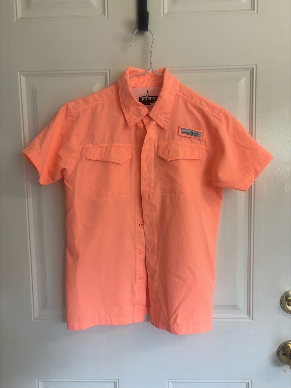 Med Habit Peach Pink Short Sleeve 50+ UPF quick Dry Fishing Shirt.  In EUC!